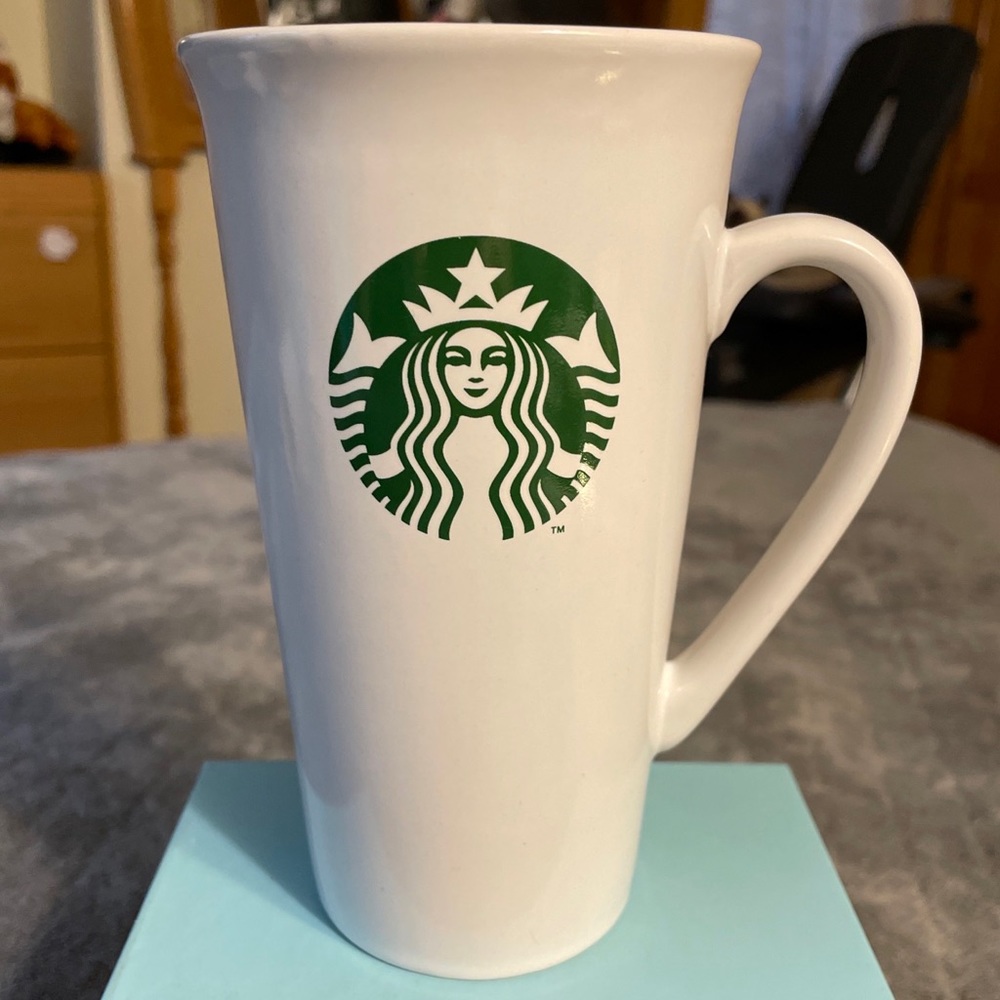 Starbucks Classic White w-Green Mermaid/Siren Logo - 12 oz./354 mil. Coffee Mug